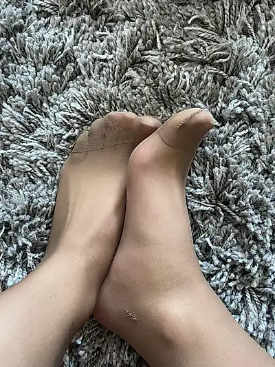 Nylonfeet