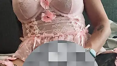 Estoy probando mis nuevos juguetes 😈 ¡Ya casi lo tienes! 🥵
