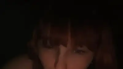  Soirée au lit à regarder un film 😈