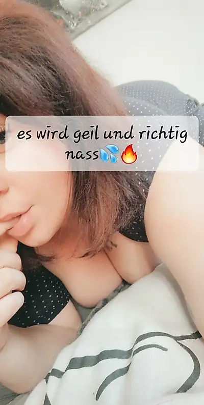 My pussy is so wet🔥😏