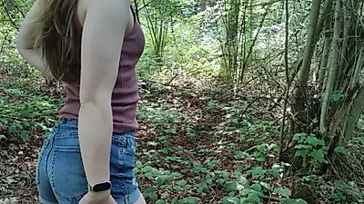 In het bos kun je je helemaal uitleven 😏🍑