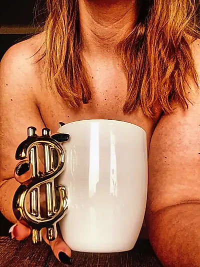 Good morning 😘 Coffee or tea?