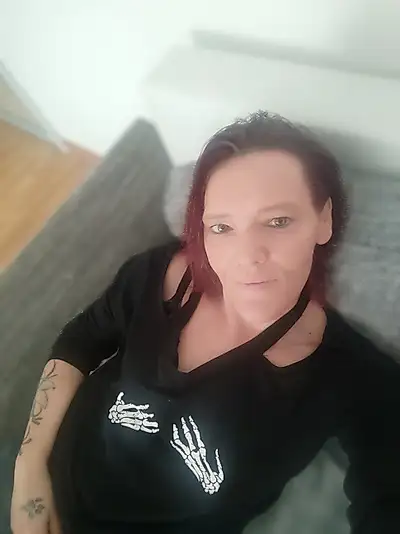 Hey, tell me a little bit about yourself too