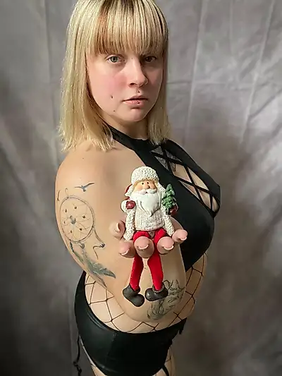 Hot Christmas SHIT🔥