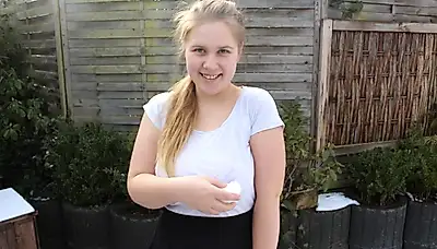 In den Schnee gep**st! (Don’t) eat yellow snow! 