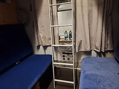 B**wjob on the Nightjet to Berlin