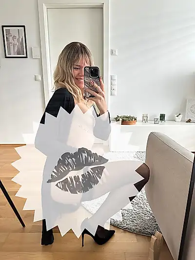 If you could say something in my ear right now... what would it be? 🥰