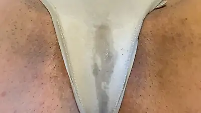 Feuchtes Höschen 💦 