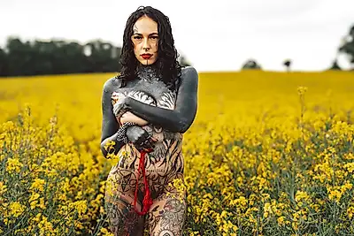 Naked in the rape field.... ☀️