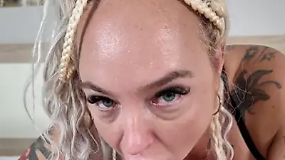 Deept****tb**wjob von vollbusiger milf Deep T****t B**w Job by busty milf