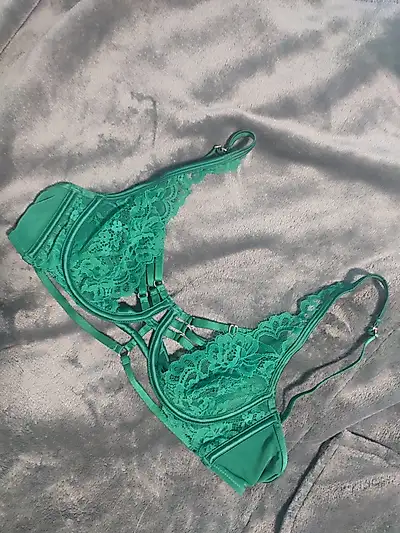 My new bra in green