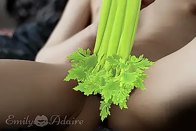 Mein geiler S*****z - erst schlaff und klein, dann groß und hart und mit meinem heißen Saft