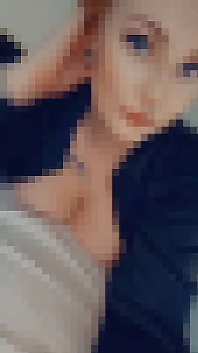 Black and hot 🍒💦