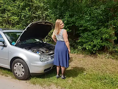 HORRID!!! USED DURING CAR BREAKDOWN AND BUTTERLY F**KED!