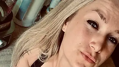 У меня на кухонном столе был замечательный кремовый пирог 💦