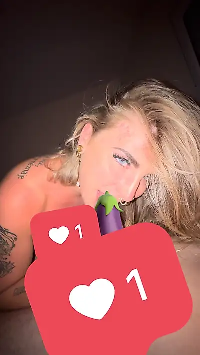 Had to make Daddy happy again 😛🍆♥️