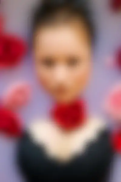 Seduction dipped in roses🥀💦