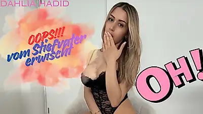 Неймовірно! Мій збочений вітчим хоче бачити, як я кінчаю!