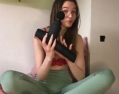 WAY TOO INTENSE!!! EXTREMELY HARD MASSAGE GUN!!! My FIRST MASTURBATION VIDEO!  