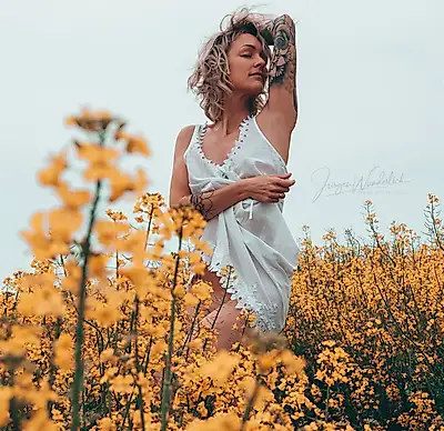 A wonderful day in rapeseed