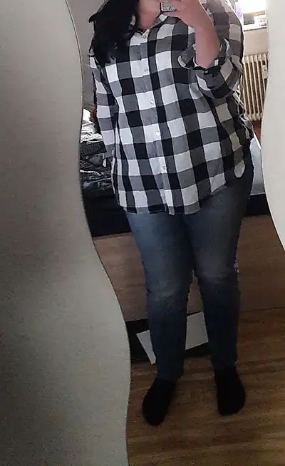 CurvyMary