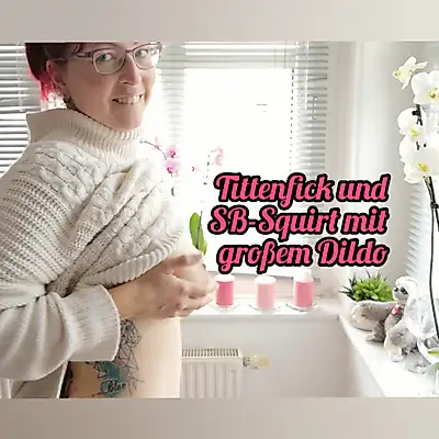 Ti***nf**k and SB-S****t with large dildo