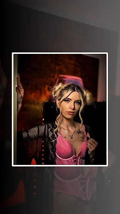 Cosy at home 😏🔥