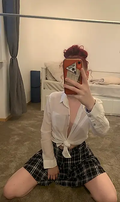 Your schoolgirl 👩🏻‍🏫