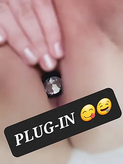 PLUG-IN 😋🤤