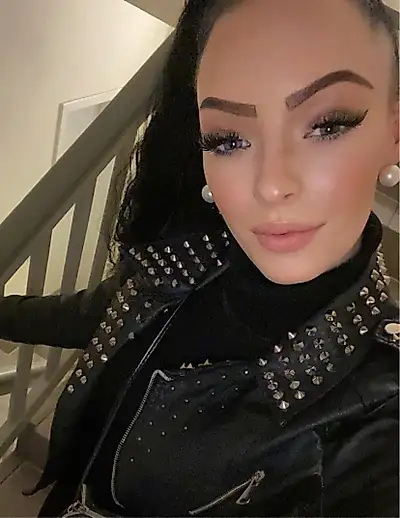 I love my new leather suit 🤍🤤🤤