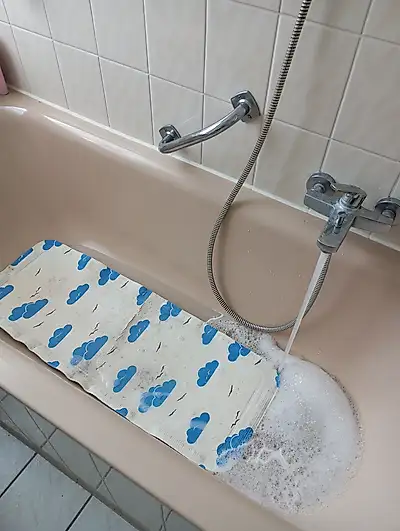 Relaxation in the tub