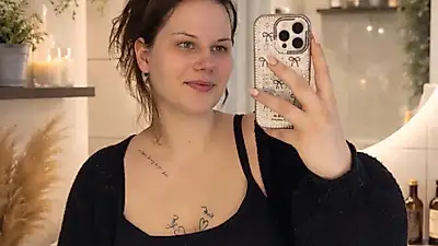 A little glimpse into my content 😈