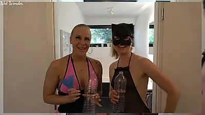 The pee challenge! Who pees more?