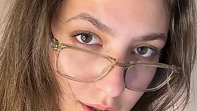 Des yeux qui contrôlent votre esprit👑