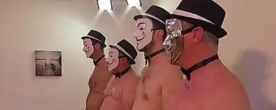 How to celebrate New Year's Eve