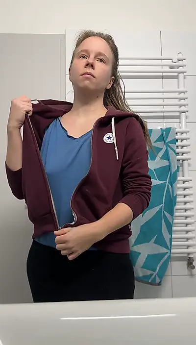 10 minutes of fun in the shower