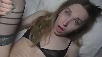 Fucked in the ass by a Tinder date - that's what happens when I'm bored at night 😅🤷‍♀️