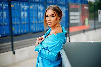 I wish you a great start to the week.