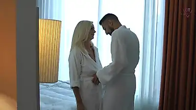 The Wellness Date I XXL S*****z for the mature F***e