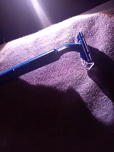 Shave my f***e under the shower