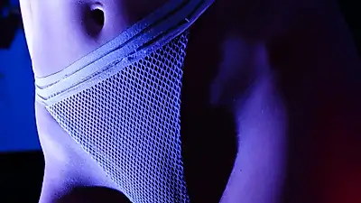 Tir sur un plug anal 🍑