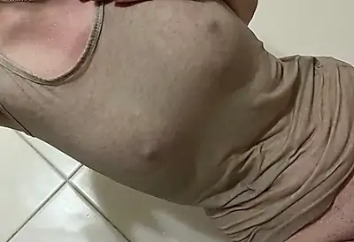 Exclusive shower insights 😏