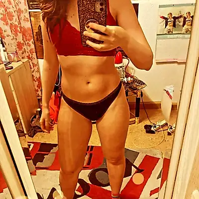 Lara273636