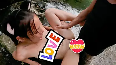 Кіт від оператора біля водоспаду 😧😭