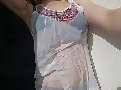 What do you do in this weather to avoid overheating?