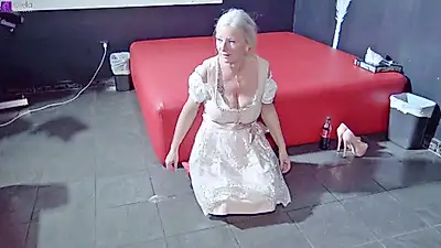 Mon ouverture XXL dans un cinéma porno en Bavière ! Partie 15