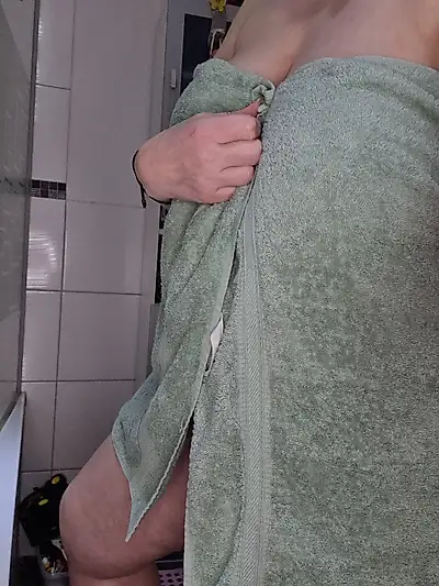 Duschen, ich liebe das warme Wasser 