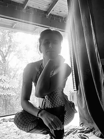 At a user's request - My first striptease - do you really want to do this to yourself? 🫣