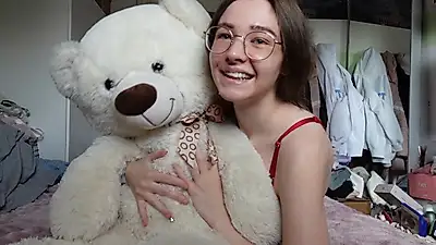 Special guest! Fluffy and horny! Not only men can be ridden!