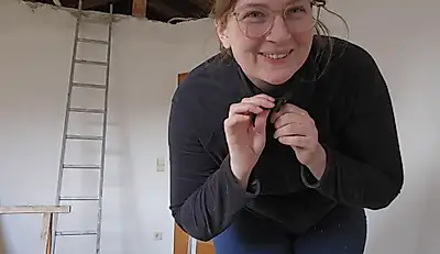 Hopefully no one catches me! Hot quickie on the construction site 🔥🍌